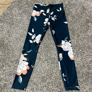 Athleta Women's Size S Floral Elation 7/8 Tight Dark Green 293103